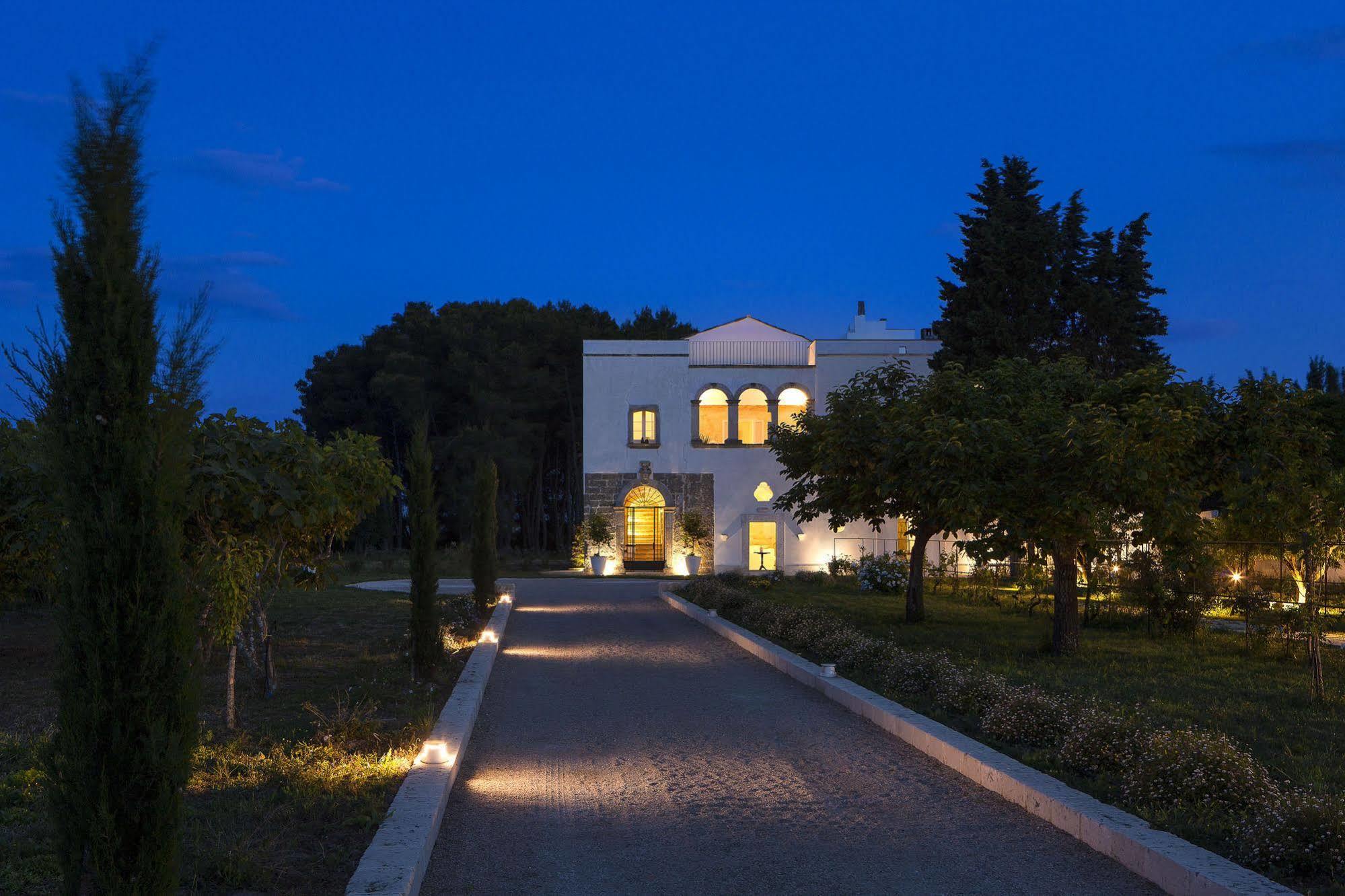 Critabianca - Masseria In Salento Cutrofiano Exteriör bild