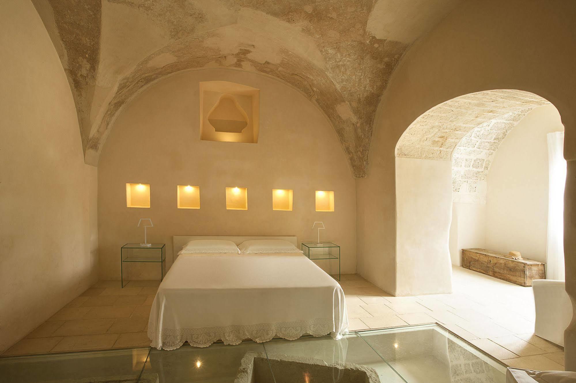 Critabianca - Masseria In Salento Cutrofiano Exteriör bild
